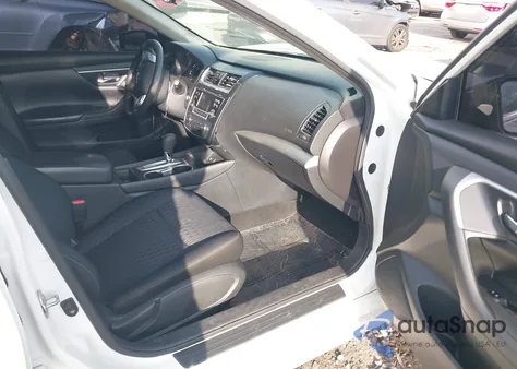 2017 Nissan Altima 2.5 S z USA, uszkodzony, nr VIN 1N4AL3AP9HC184816